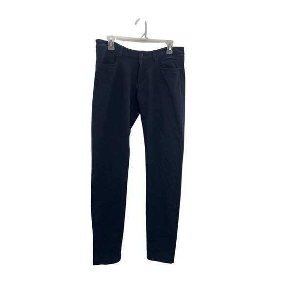 Lululemon Navy Blue Pants estimated size 6 to 8 - Picture 11 of 16